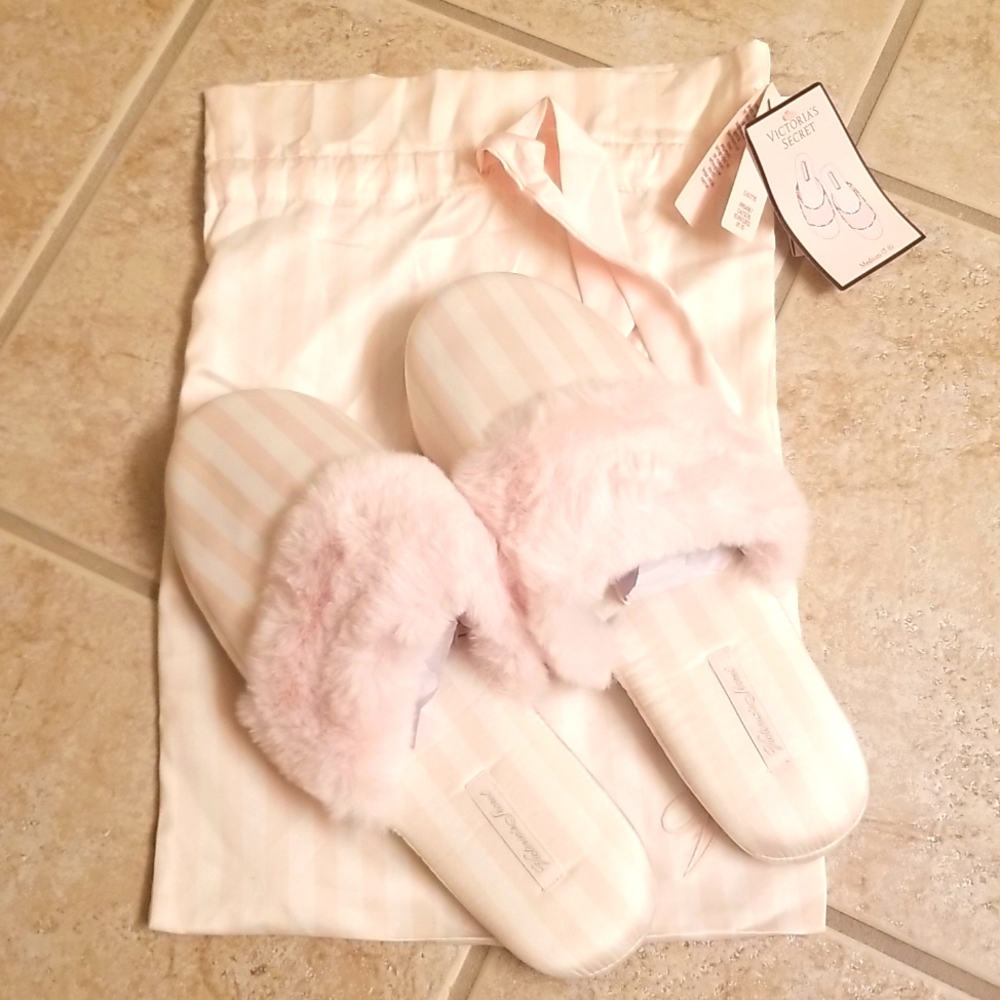 Victoria secret slippers size medium 7/8